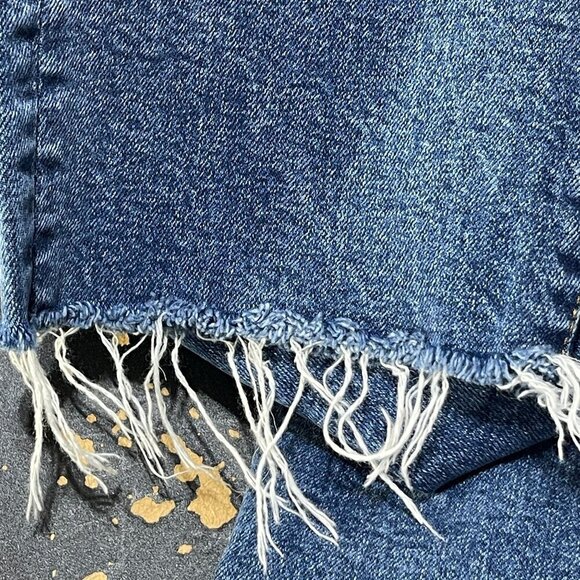 H&M Mom Jeans Ultra High Waist Button Fly Medium Size 8 Raw Hem - Picture 6 of 6